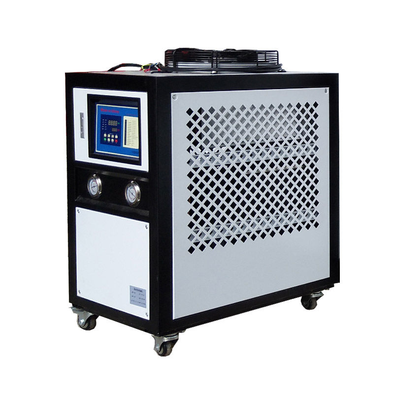 Como os chillers resfriados a água fornecem suporte de refrigeração confiável nos setores industrial, comercial, data center e de saúde?